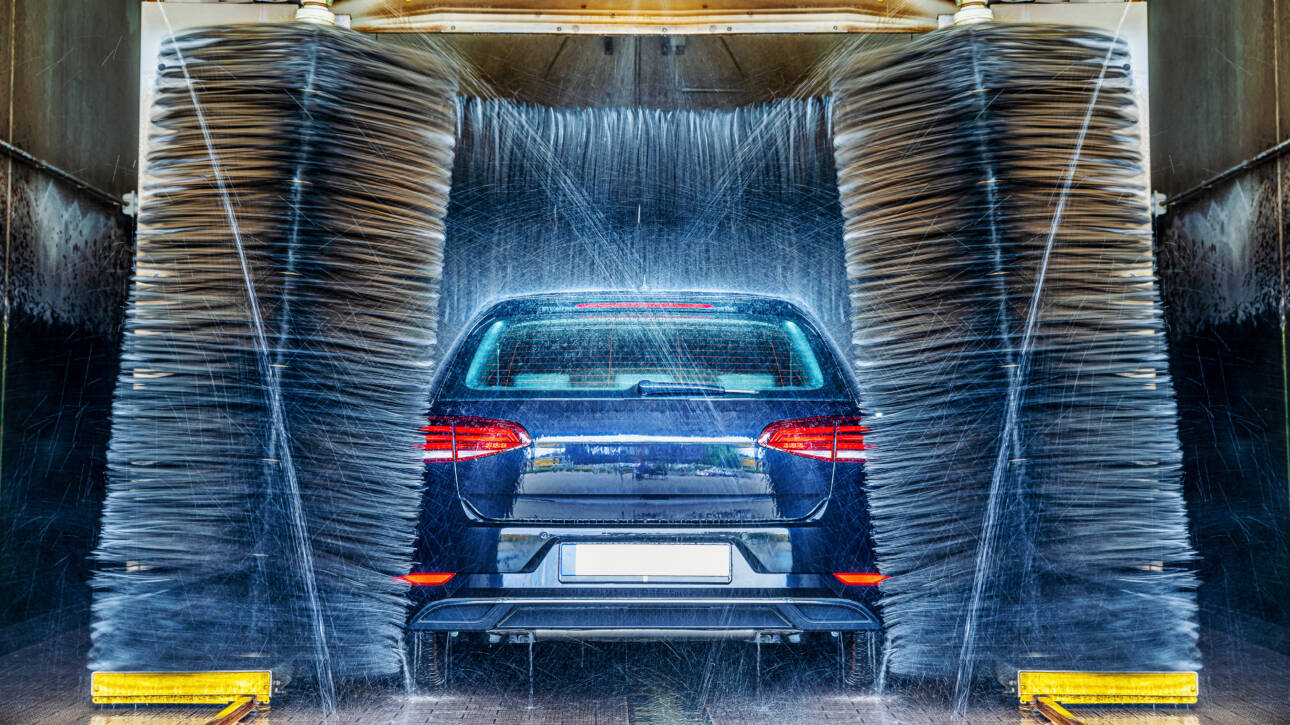 mobile detailing vs car wash